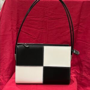 Elegant Black and White Checkered Women's Bag